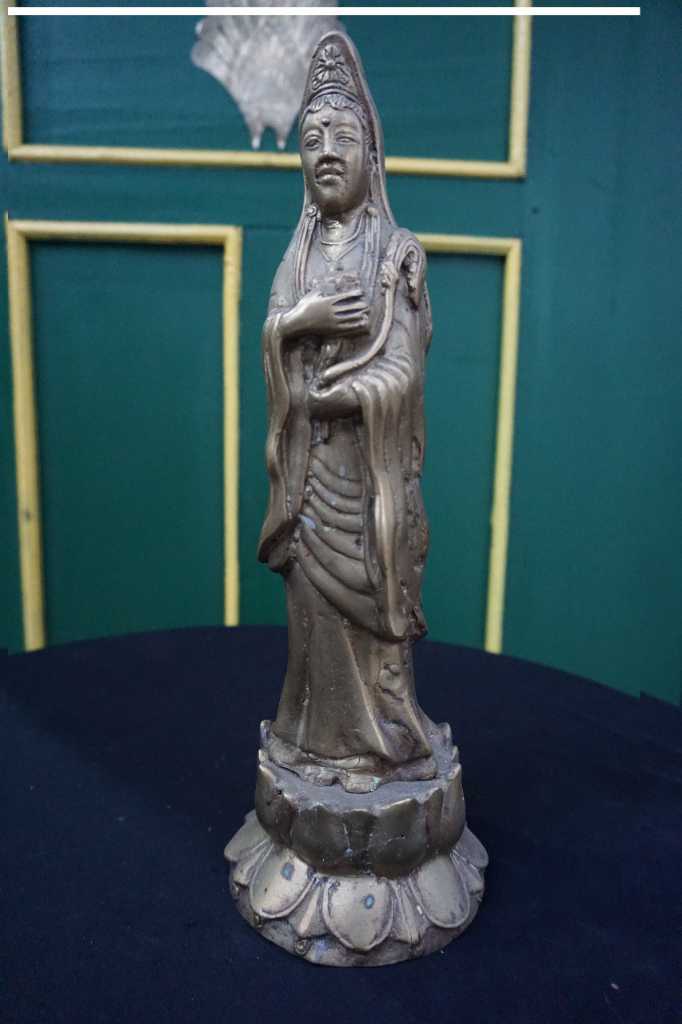 Patung Kuningan Dewi