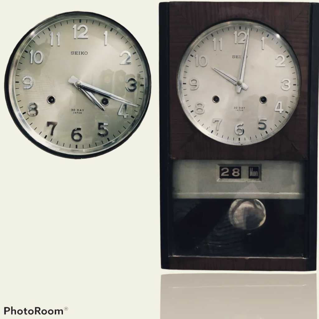 Seiko japan old pendulum clock 1960s machine in normal condition working date ready to use