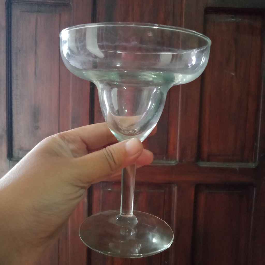 Gelas koktail semi kristal