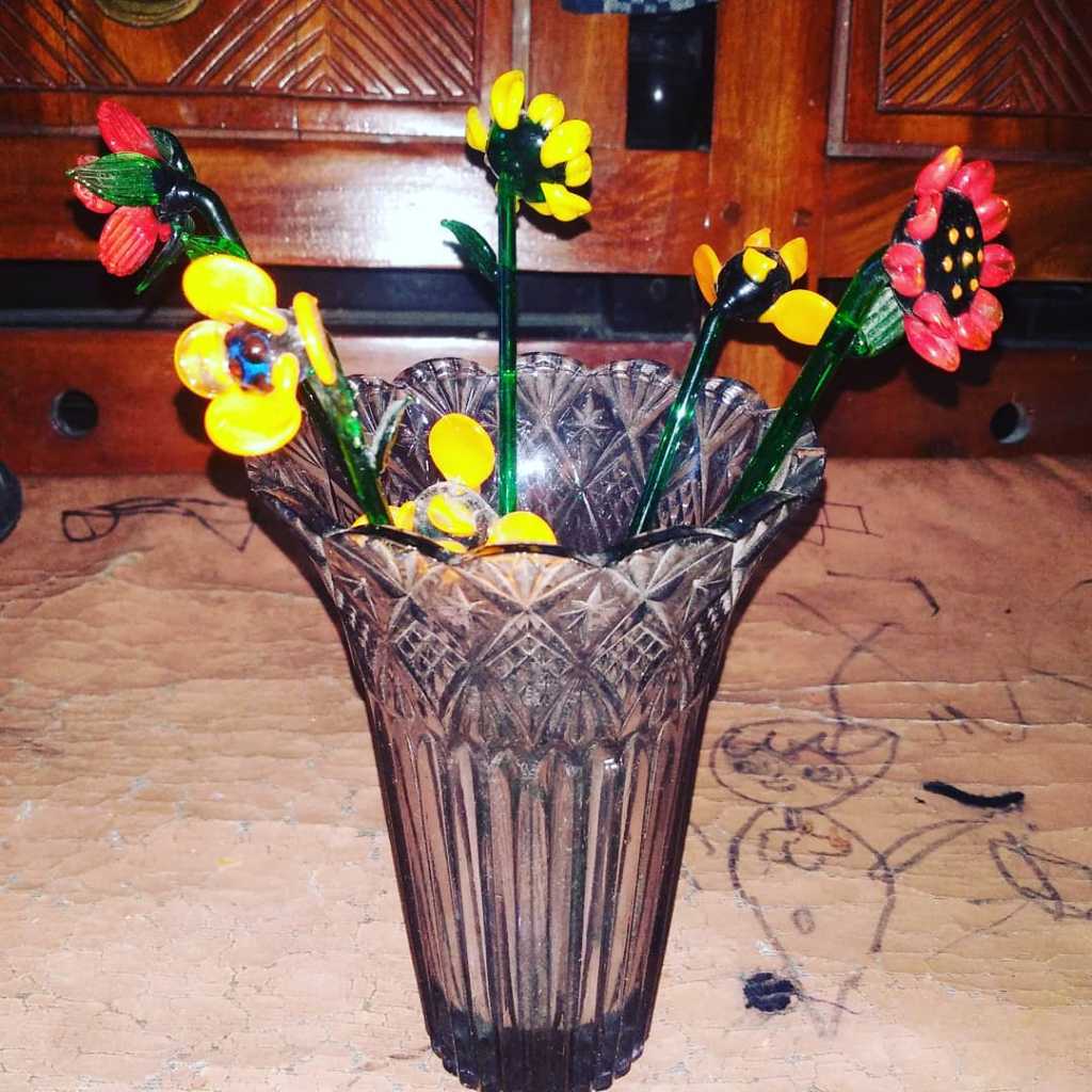 Bunga Kristal Vintage