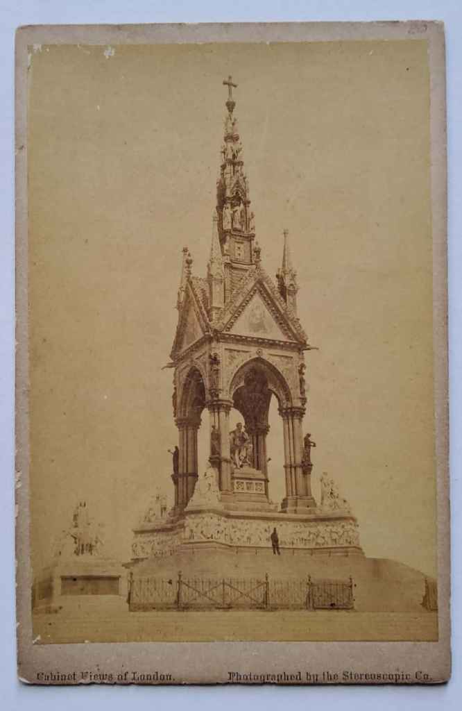 Foto Antik / Foto Kuno ; estimasi tahun 1870-an; ukuran 15cm x 10cm (kecil 0029)