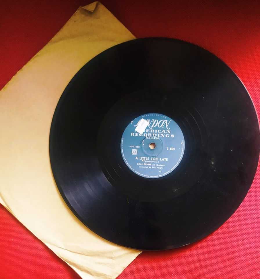 Piringan Hitam A little too late